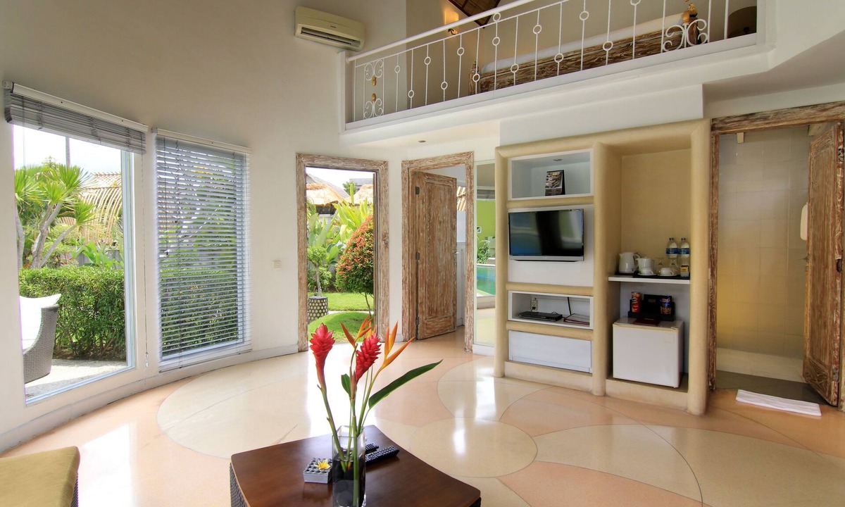 Nakula Villa | 1BR Lagoon Villa in Seminyak, 35sqm Pool view, 5 mnts walk to shopping area