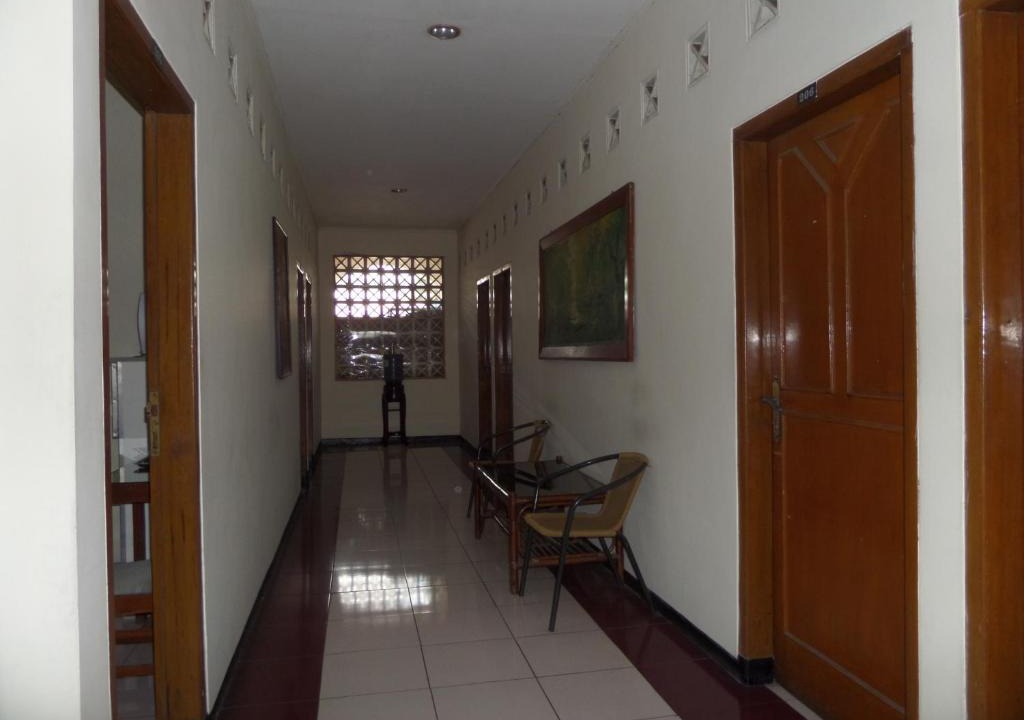Klojen Hotel | Armi Hotel Malang