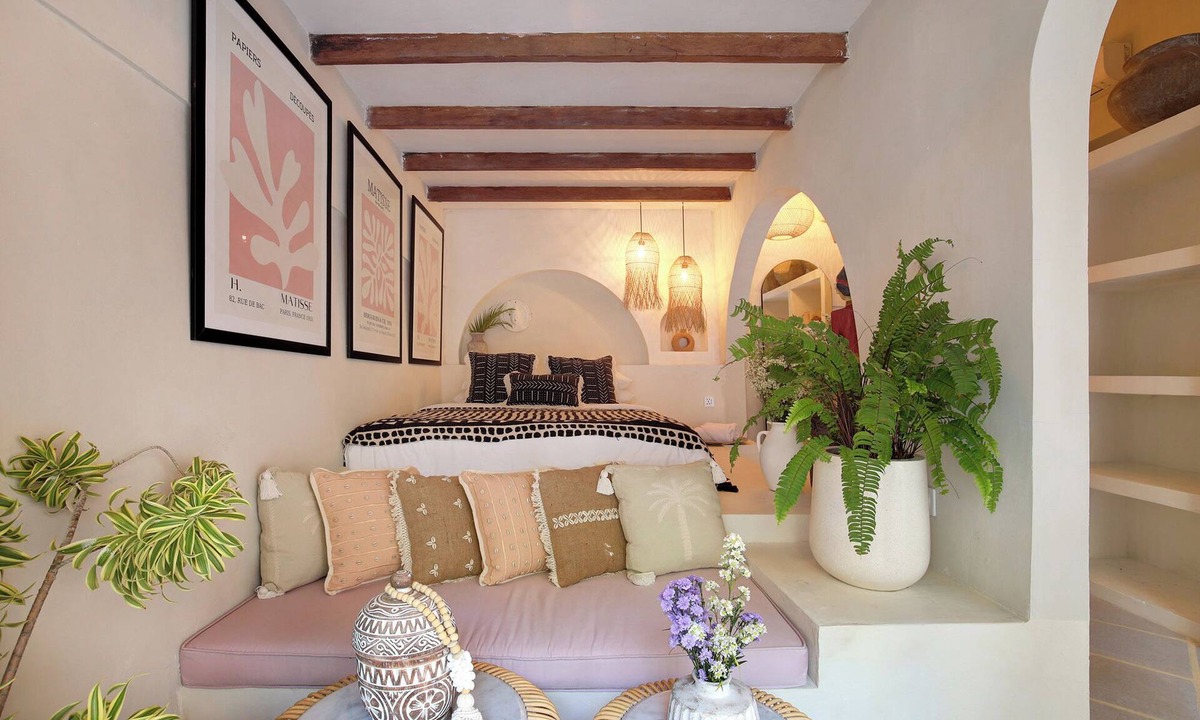 Dyanapura House | Bali Seminyak Beach Bungalow Loft Style #2 - walking distance to beach