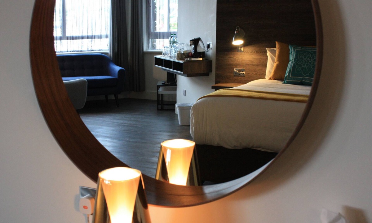 Dingle Hotel | Base Accommodation Dingle