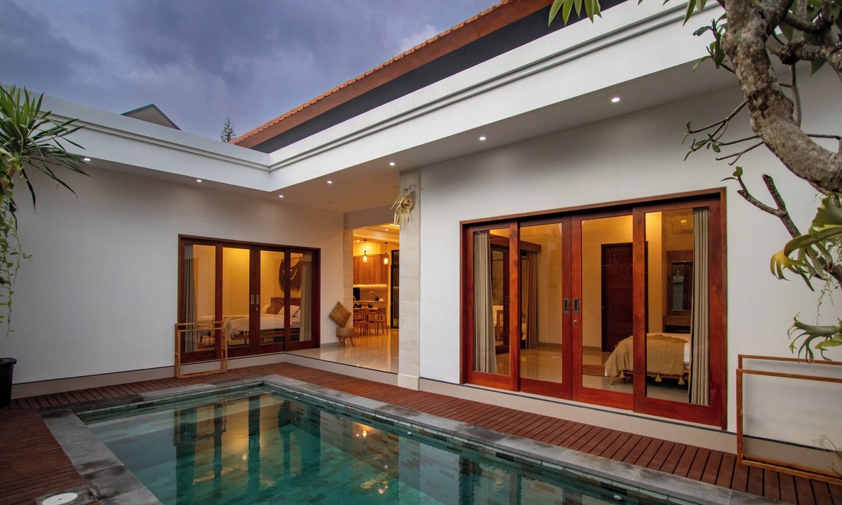 Umalas Villa | Canggu - Brand New Private Vila - Huge Pool