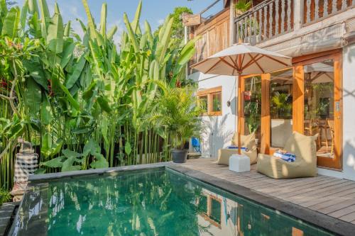 Tumbak Bayuh Villa | Charming 1 BR Private Villa - Riverside - Canggu