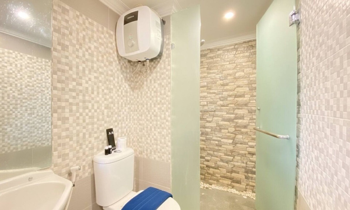 Bandung Apartment | Comfortable 3BR Apartment in the Heart of Bandung City