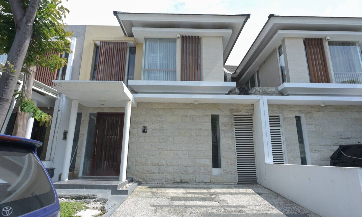 Surabaya House | Greenlake Vista | Full Furnished three bedroom house in Greenlake Citraland Surabaya