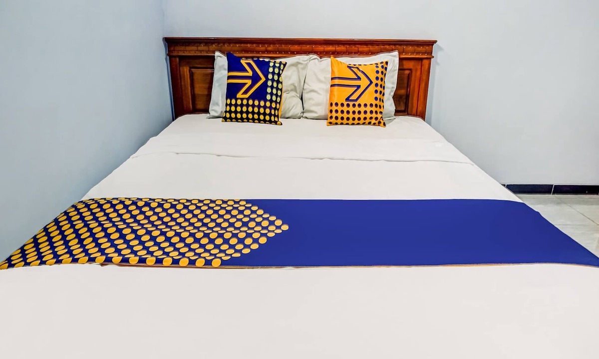 Malang Hotel | Hotel O Sukun Syariah Homestay