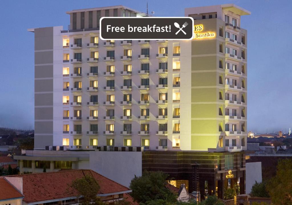 Surabaya Hotel | Hotel Santika Pandegiling - Surabaya