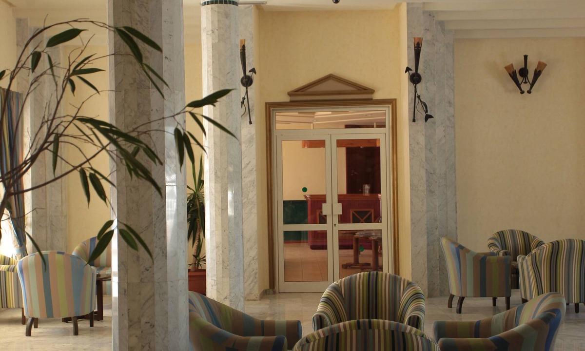 Triffa Hotel | Hotel Venice Beach - Families and Couples Only