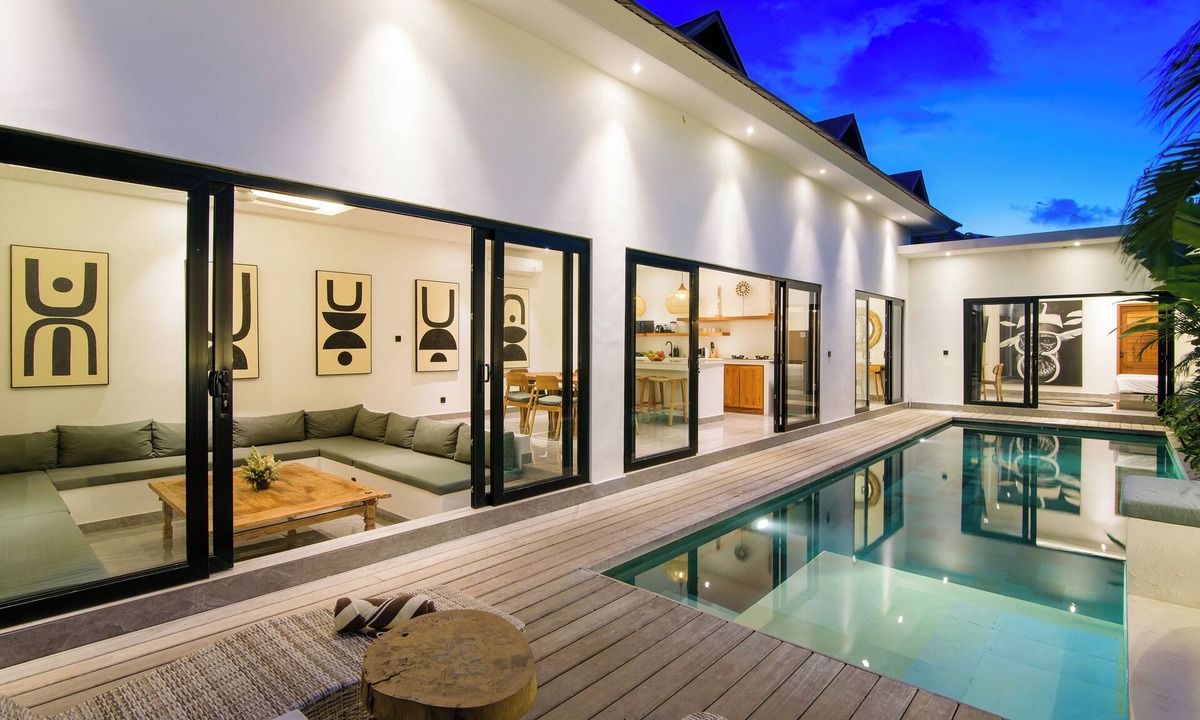Padonan Villa | Infinity Villa by Tasvan