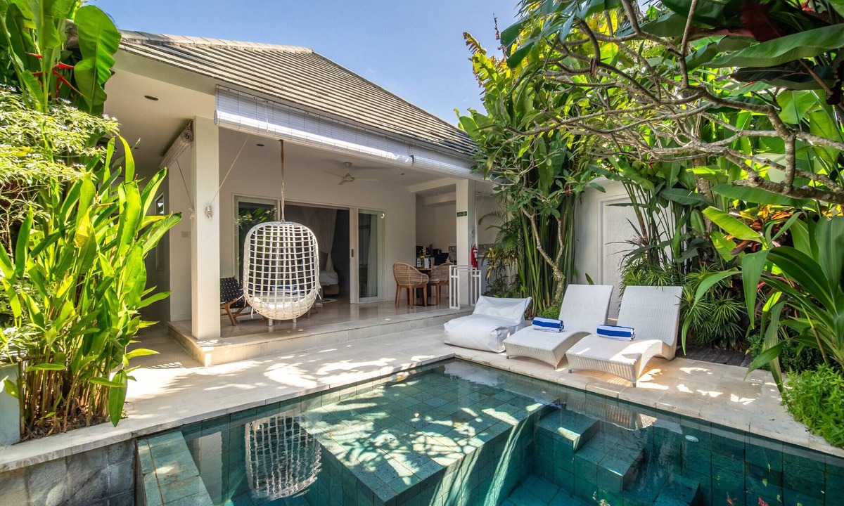 Kemenuh Villa | Jungle Pool Retreat | Private Lounge | Near Ubud