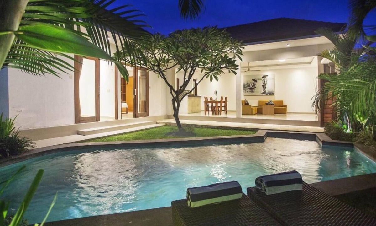 Kerobokan Villa | Kubu Manggala 1-Bedroom Private Pool Villa Include Breakfast