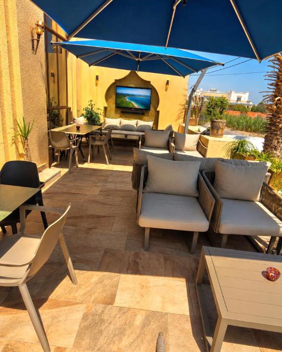 Jemmal Apartment | Mahdia - Baghdadi - Laourient Apartments, restaurant, café