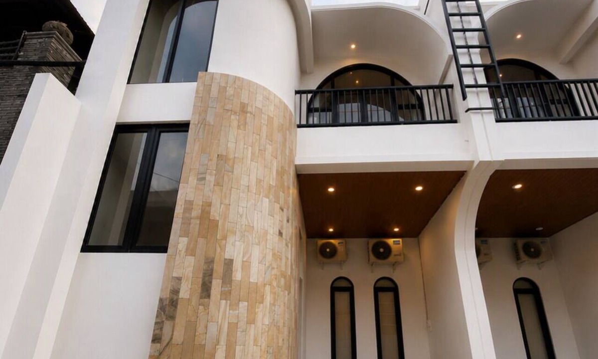 Petitenget House | Modern 2 Bedroom Villa in the Heart of Seminyak