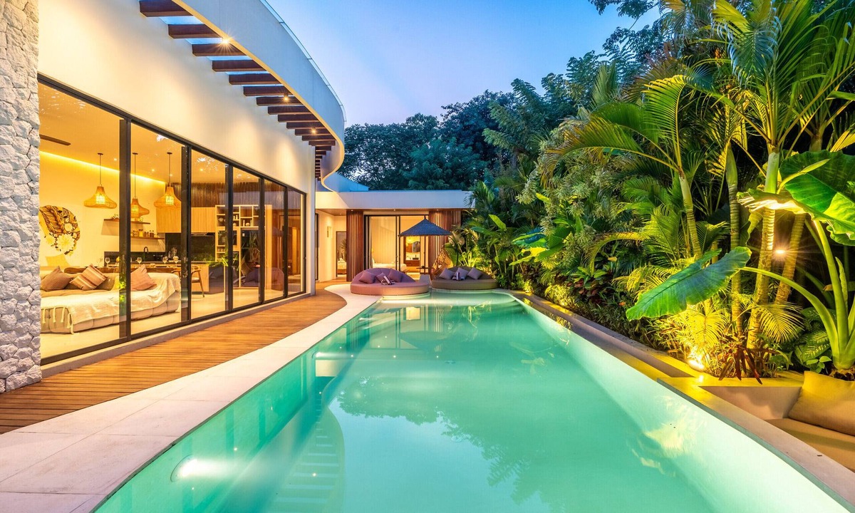 Ungasan Villa | Modern Bali Villa | Private Pool | Near Beaches