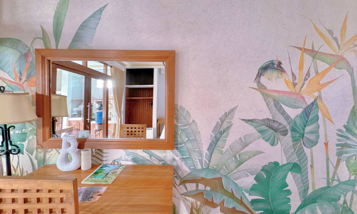 Penestanan Apartment | Modern room with garden view