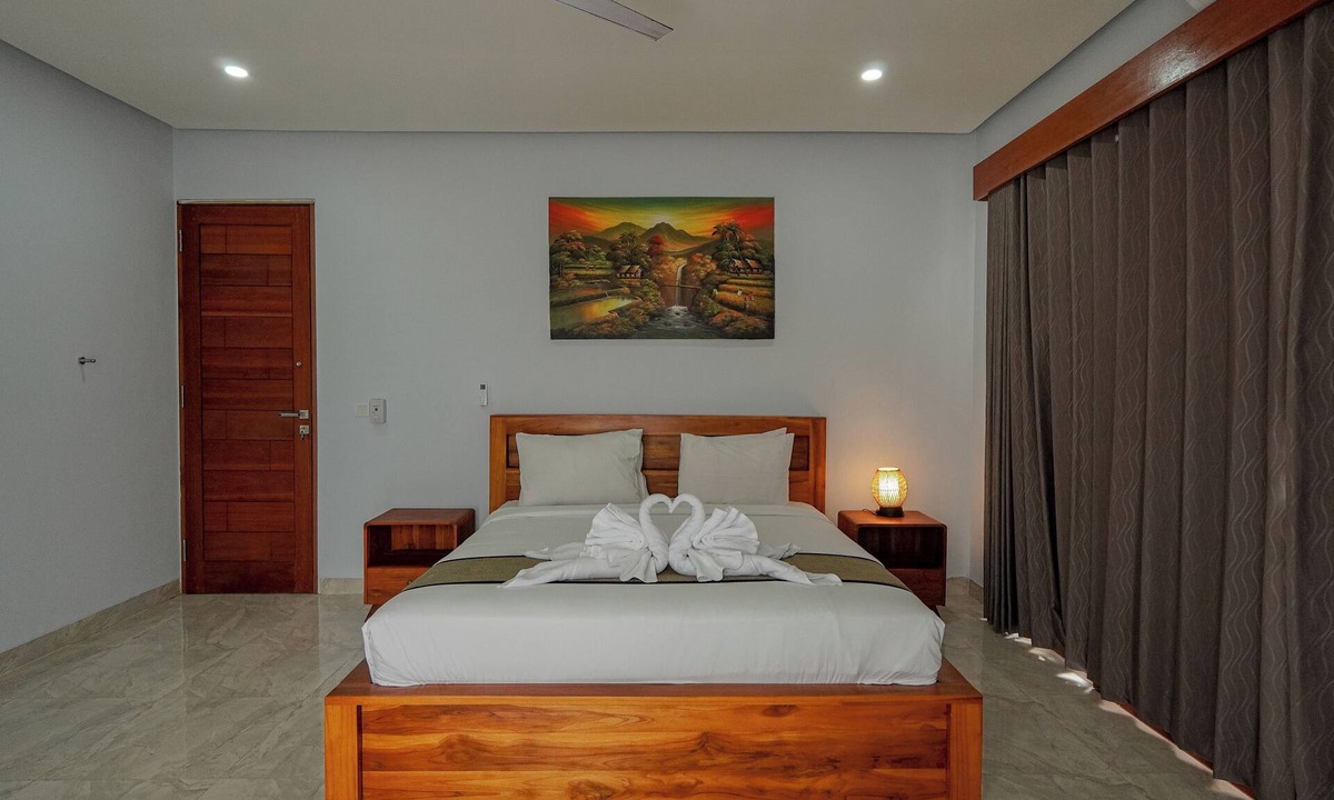 Banjarangkan House | Mona Bali Guest House Experience luxury in the heart of Bali’s serene