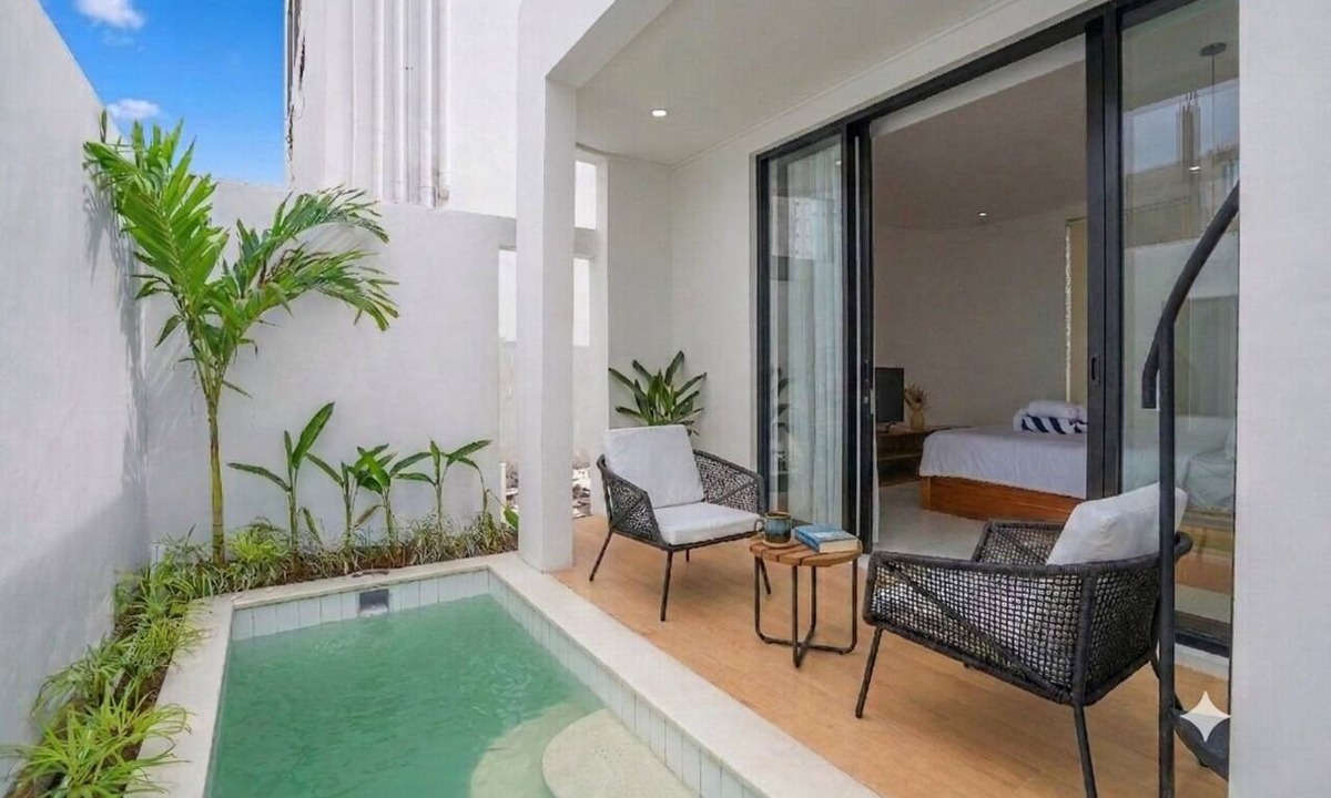 Seminyak Villa | New Rooftop Jacuzzi & Private Pool Villa near Canggu/Seminyak.