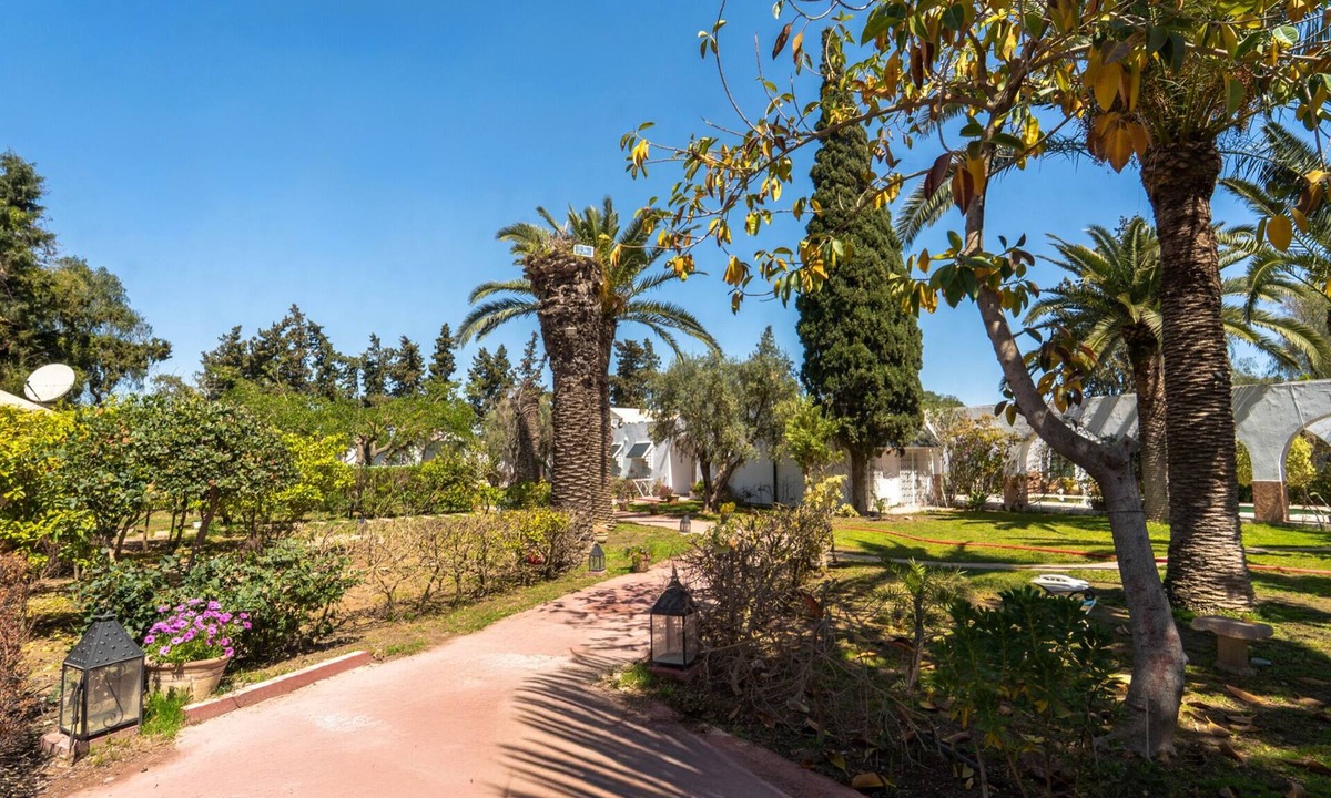 La Marsa Villa | Palm Paradise | 3BR Villa · Pool · La Soukra