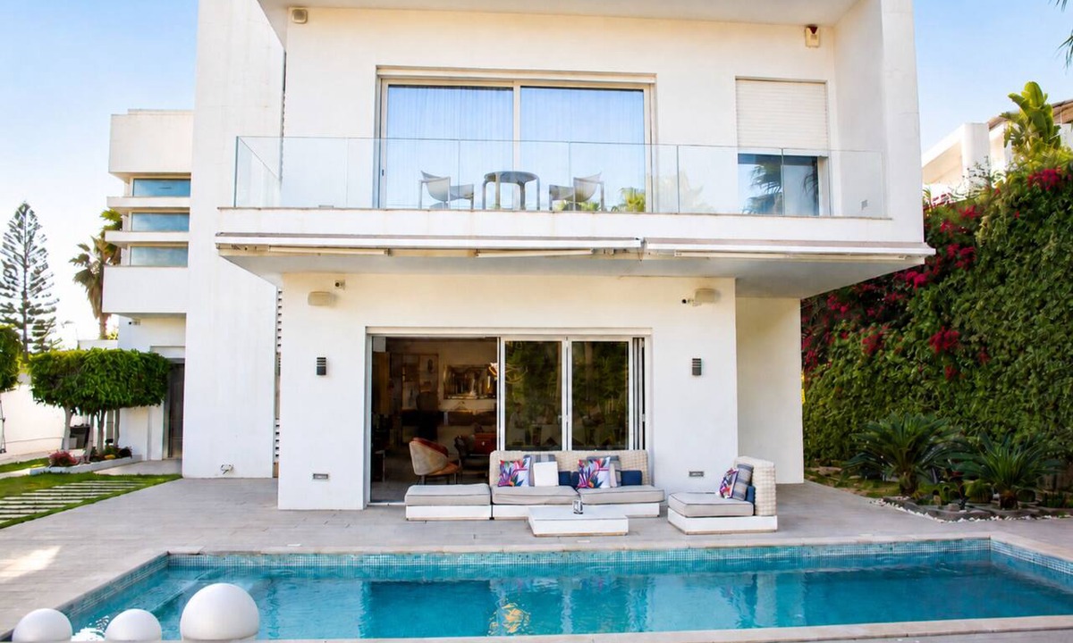 Ain Zaghouan House | Premium Villa with Pool and Large Garden S 15