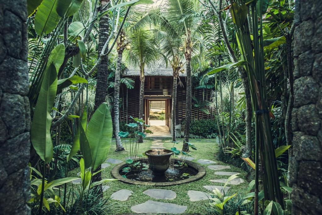 Pererenan Villa | Red Garden Villa Pererenan