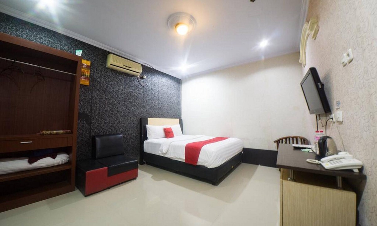 Limboto Hotel | RedDoorz Syariah near RSUD Ainun Habibie Gorontalo