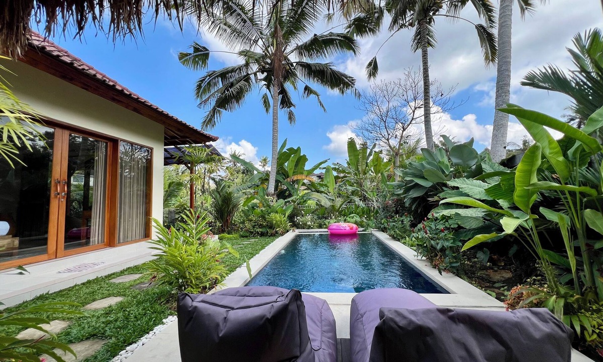 Andong Villa | SEAOM Villas 2 bedroom pool villa in the heart of Ubud with rice field views.