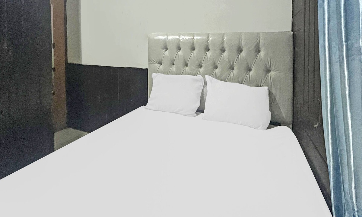 Tenggarong Hotel | SPOT ON 91793 Maila Homestay