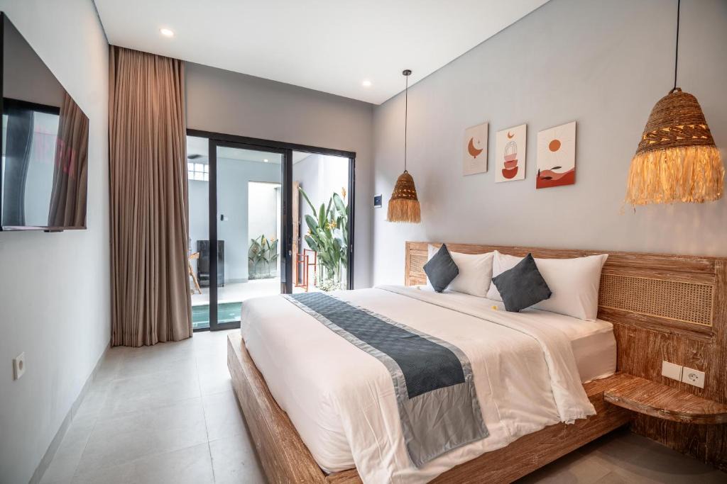 Seminyak House | The Eight Villa & Rooms Bali - Seminyak