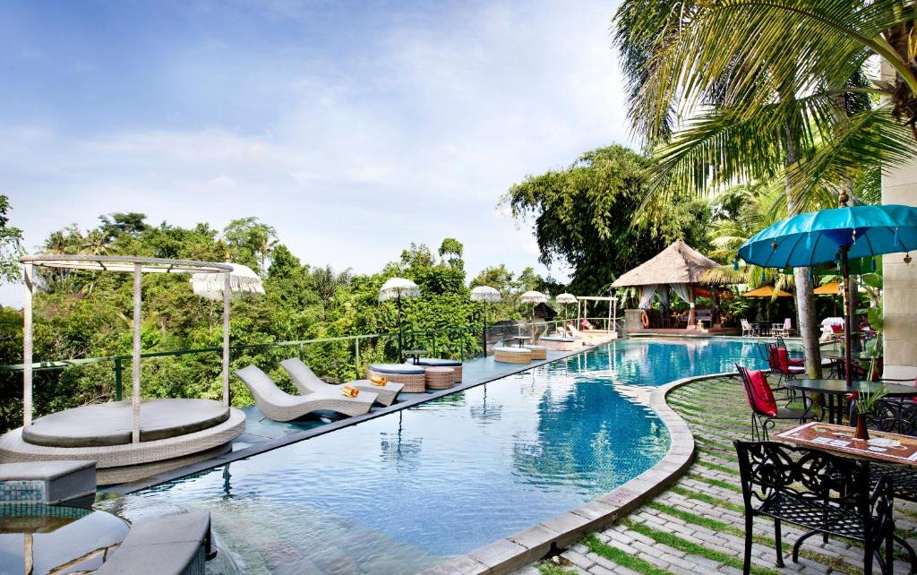 Sayan Resort | The Mansion Resort Hotel & Spa