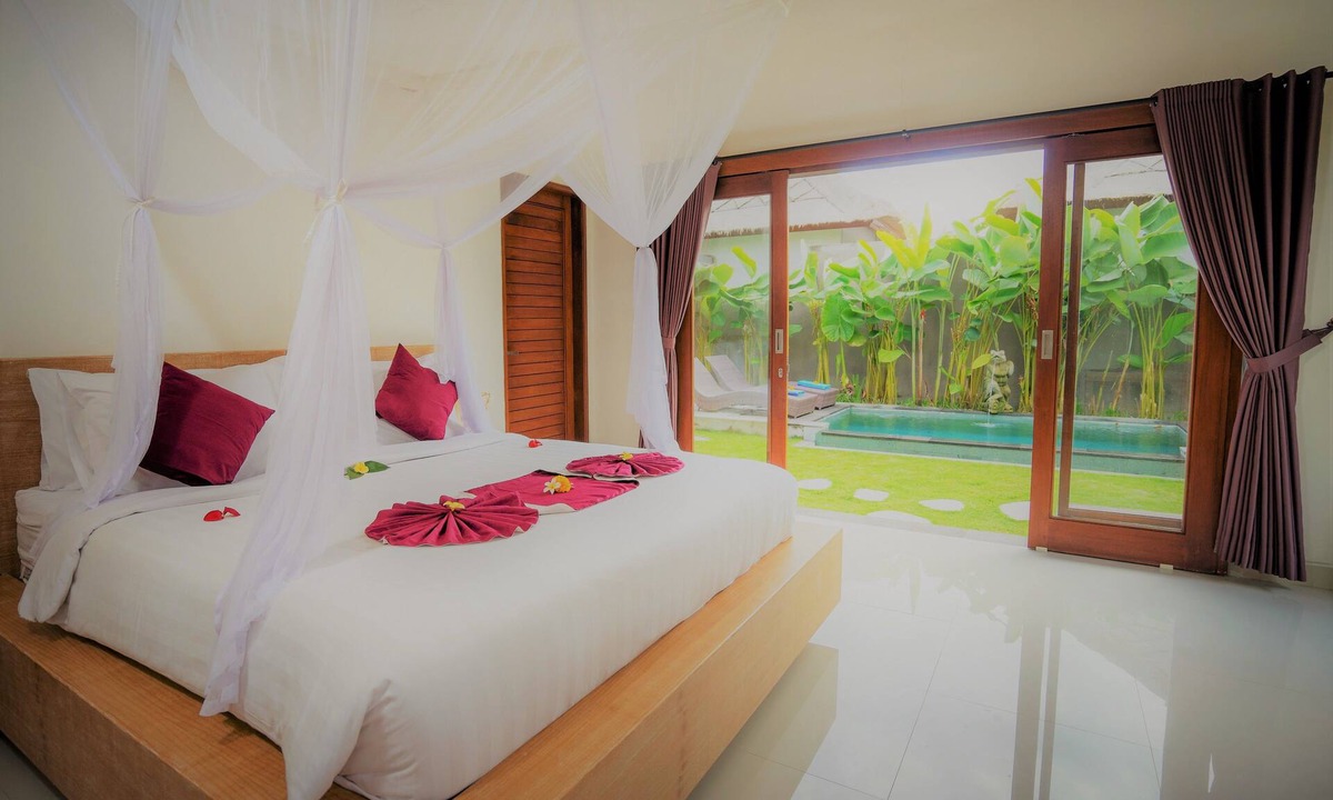 Kenderan Bed & Breakfast | Three Gold Luxury Private Villa