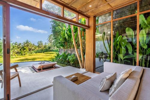 Sambahan Villa | Tropical Bamboo Villa luxury Aliapard II