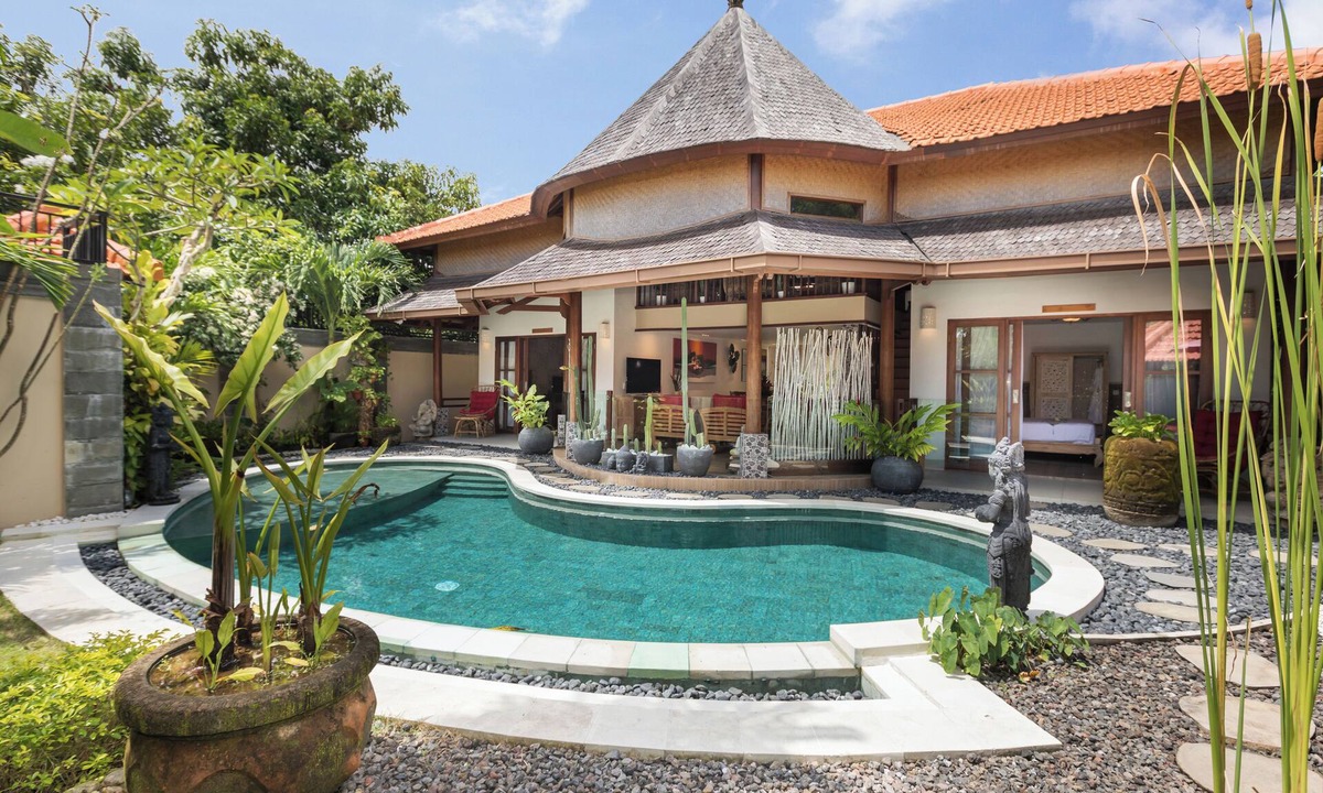 Jimbaran Villa | Tropically, 4-Bedroom Villa in Balangan