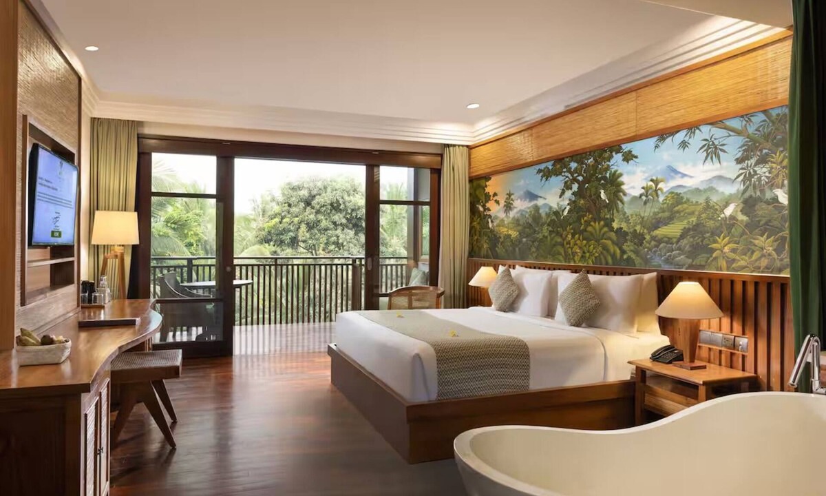 Melayang Hotel | Ubud Forest Hideaway Near Monkey Forest with Outdoor Pool, Yoga & Dining