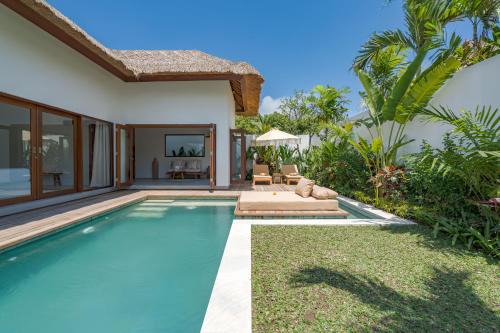 Beraban Villa | Villa Lounes 2 - Private Luxury 1BR Villa near Nyanyi Beach & Luna Beach Club