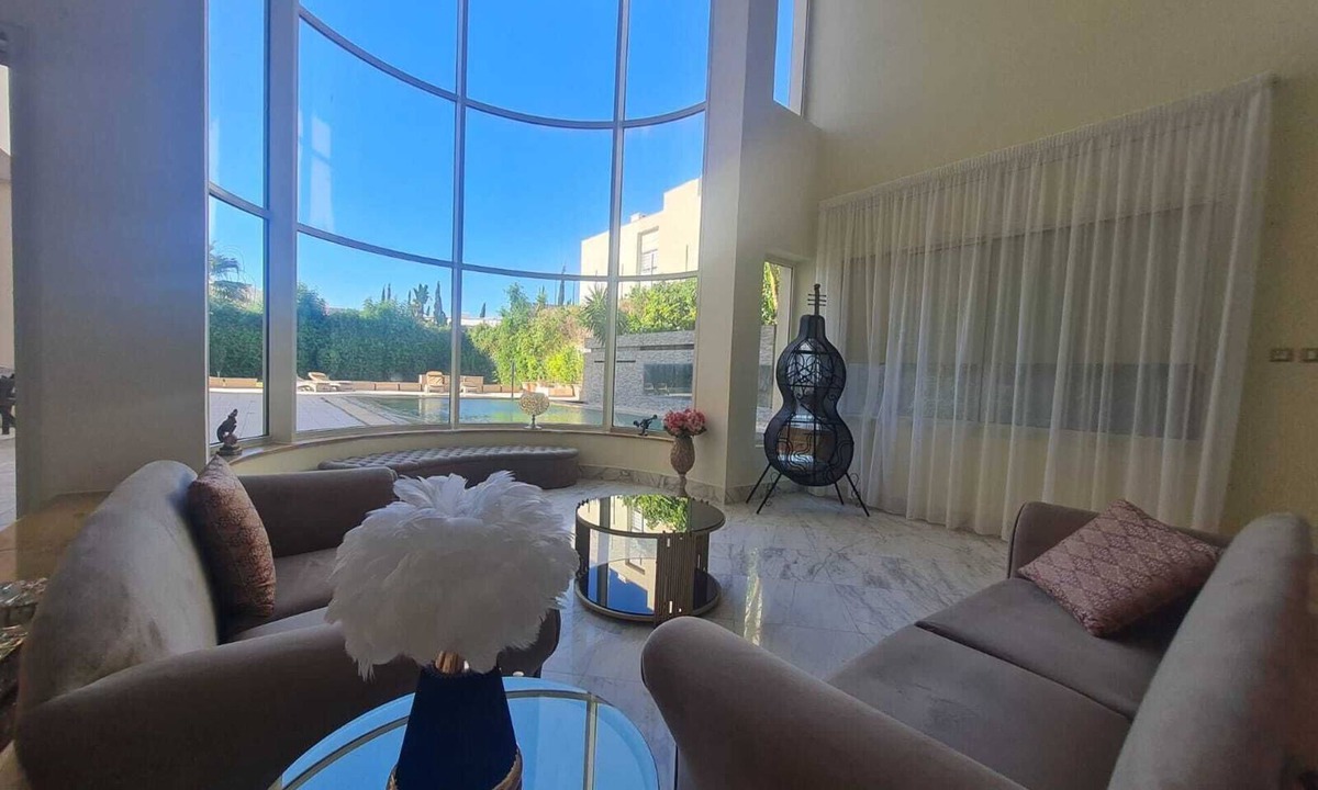 Les Berges Du Lac II House | Villa Tunisienne