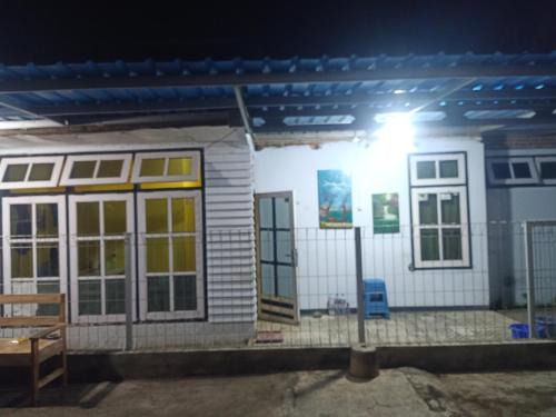 Kalipuro Apartment | Wahid Homestay