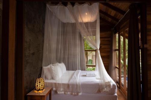 Wisma Kerta Ski Chalet | Zen Retreat with Ricefield and Mountain View with Pool