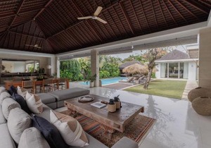 Chandra Bali Villas