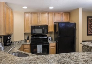 Wyndham Palm-Aire | 2BR Suite Pool & Resort Access in Pompano Beach