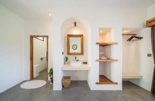Pecatu Villa | 1BR Villa Private Pool Near Savaya - Uluwatu KU3