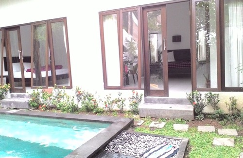 Penestanan House | 2 bedroom for family pool villa