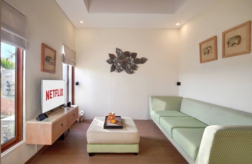 Dewi Sri Villa | 2 Bedroom Pool Villa in Legian