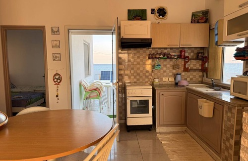 Hergla Apartment | 2 min from the beach with a splendid sunrise view, Family-sized vacation stay
