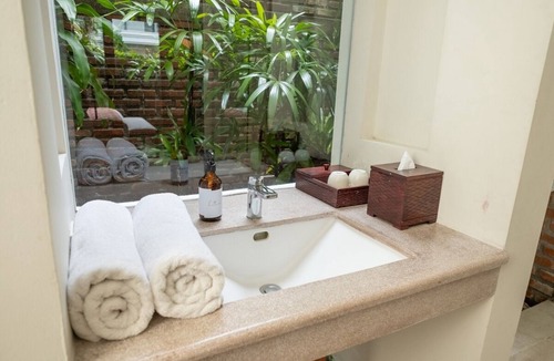 Kesiman Apartment | 2BR with Balcony in Sanur