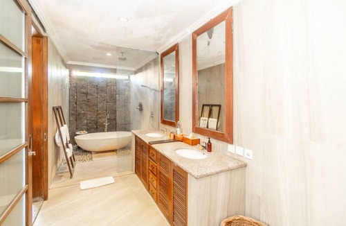 Petitenget Hotel | 3 Bedroom Villa in Petitenget/Seminyak