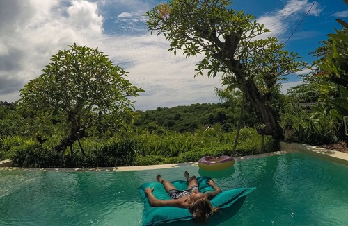 Ungasan Villa | 4 BR Villa in Ungasan Near Beach (AMBR)