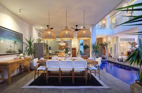 Dyanapura Villa | 5 min walk to Seminyak Beach - Architect Designed Luxury Villa - Private Butler & Breakfast
