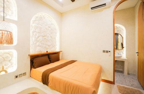 Dewi Sri Villa | 5BR luxury Mediterranean style villa in kuta