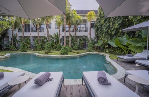 Petitenget Hotel | Anam Mani New Room Central Seminyak