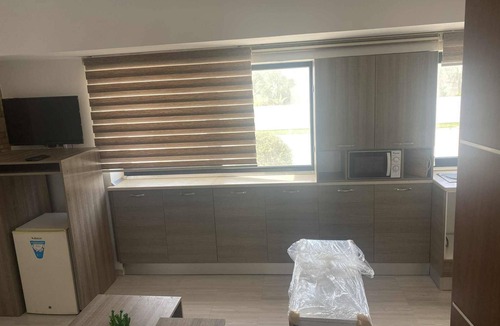 Sidi Mahrsi Apartment | Apartment sidi mahrssi 5min walk from the beach excellent for couple