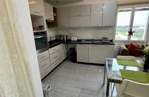 Cebalat Apartment | Apparently nine views on montage Enahlia Borj Touil